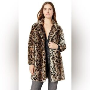 NWT BB Dakota Leopard Print Teddy Jacket